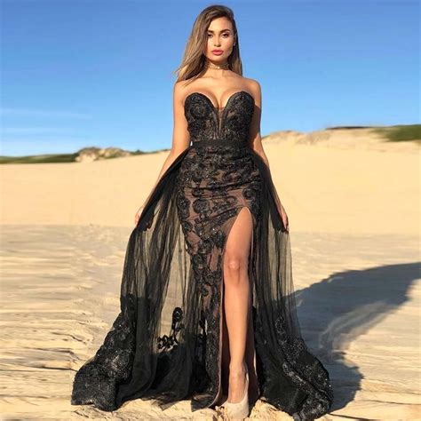 Gorgeous Black Lace Prom Dress A Line Sweetheart Appliques Beads Side