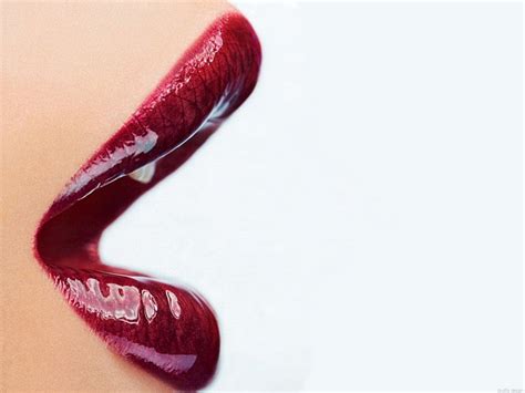 64 Red Lips Wallpapers On Wallpapersafari