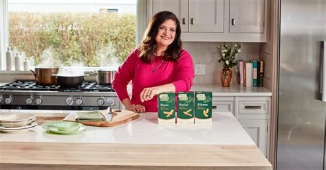 After boiling pasta, add olive oil, parmesan cheese, and seasoning. Chef Alex Guarnaschelli Talks Recipe Mistakes, TikTok Food ...