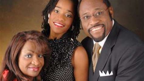 Celebrities And Dignitaries Mourn Loss Of Dr Myles Munroe And Wife