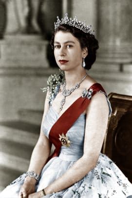 Even before her ascension, qeii was already being featured on banknotes. Queen Elizabeth II - Family Tree, Coronation & Reign ...
