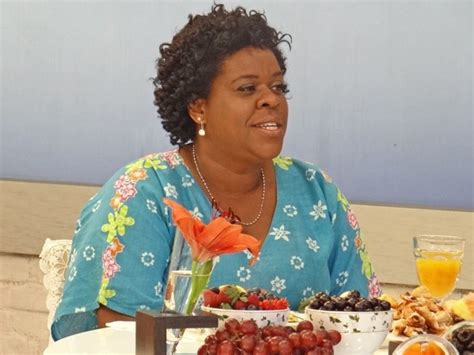 Não dá nem pra acreditar, né? Cacau Protásio defende Zezé: 'Não é fofoqueira, só troca ...