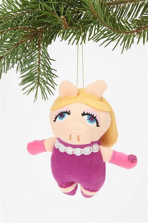 Miss Piggy Is Fabulous Even As An Ornament Muppets Christmas
