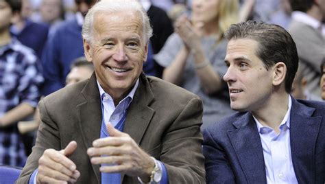 Joe biden (78) hatte die angriffe gegen sich und seine familie im wahlkampf als verleumdungskampagne zurückgewiesen. Donald-Trump-Team will Ukraine-Connection von Joe Bidens ...
