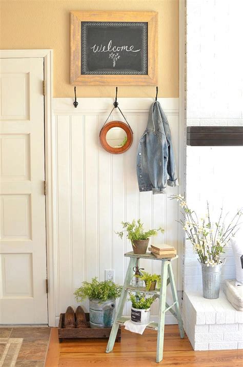 A Simple Vintage Spring Entryway See How This Farmhouse Entryway Is