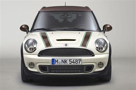 Mini Rolls Out The Hyde Park And Green Park Special Editions Carbuzz