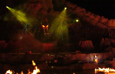 Fantasmic To Replace Standing Terrace With More Seats The Disney Blog
