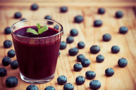 10 Health Benefits Of Drinking Blueberry Juice