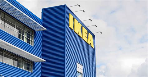 Working At Ikea Real Employees Review Jobs And Benefits