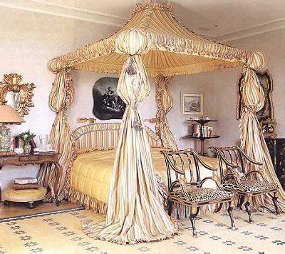 My photos are free to use, just give me credit and it would be nice if you let me know, thanks. Marie Antoinette bedroom ideas - luxury bedding - luxury ...