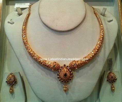 Nakshi Light Weight Gold Necklace