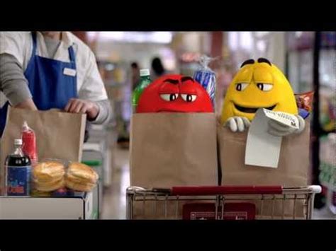 Wir liefern ihnen im komplettpaket ihre bedruckten textilien und werbemittel. M&M's TV-Spot von BBDO: Checkout - YouTube