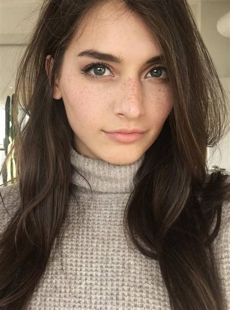 Pin By Emma Beers On Jessica Clements Beautiful Freckles Brown Hair And Freckles Girl With
