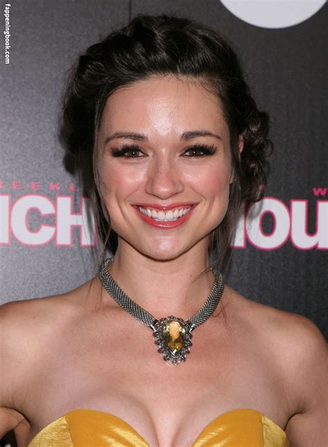 Crystal Reed Nude Yes Porn Pic