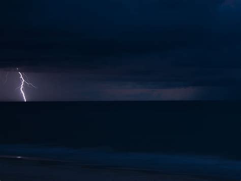 Free Photo Lightning Storm Ocean Clouds Rain Sea Thunder Hippopx