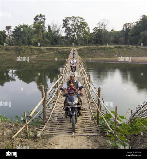 Bamboo Bridges India Hi Res Stock Photography And Images Alamy