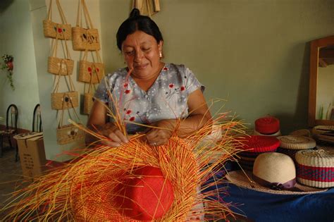 Piura Propone Declarar Patrimonio Cultural A Sombrero De Paja Toquilla