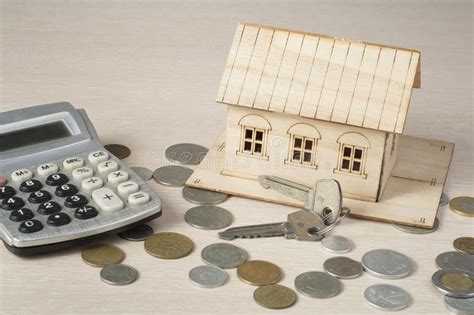 Dopo la creazione del gruppo intesa sanpaolo, nel 2008, è stata creata la nuova denominazione cassa di risparmio del veneto, denominazione che è stata assunta da tutte le filiali venete di sanpaolo, banca intesa (fra cui quelle ereditate dalla banca cattolica del veneto) e cassa di risparmio di padova e rovigo. Risparmio Domestico, Concetto Del Bilancio Casa ...