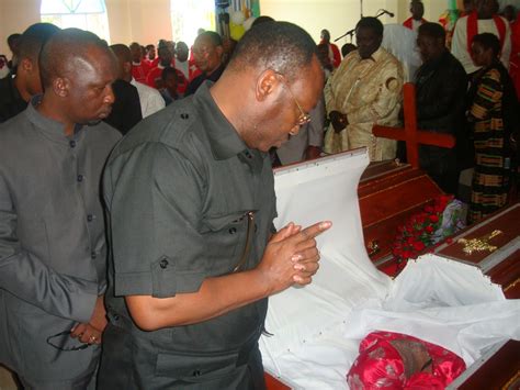 Tanzaniasasablogspot Waliofariki Kwa Bomu Kanisa Katoliki Mtjoseph