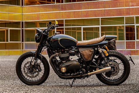 Sleeper A Stealthily Upgraded Triumph Street Twin Street Twin