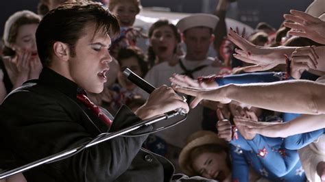 Austin Butlers Elvis Presley Becomes A God In New ‘elvis Biopic