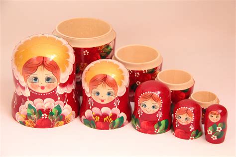 Russian Traditional Hand Painted Nesting Doll 5 Pieces Etsy