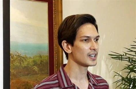 Dimas beck harus pilih, nikita mirzani atau luna maya!| • kedekatan nikita mirzani dengan dimas beck. Di Madinah, Dimas Beck Salat Gaib untuk Ashraf Sinclair ...