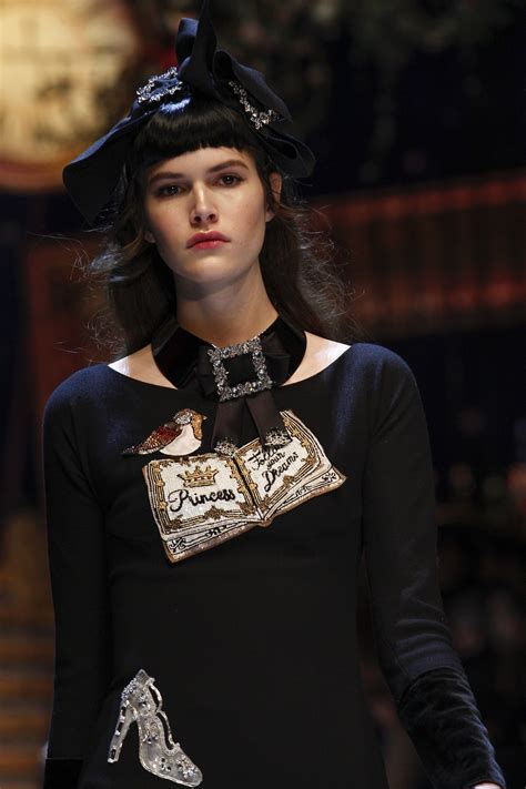 See Detail Photos For Dolce Gabbana Fall Ready To Wear