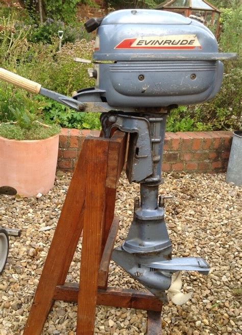 Classic Vintage Evinrude 3hp Lightwin Outboard Motor With Folding Leg