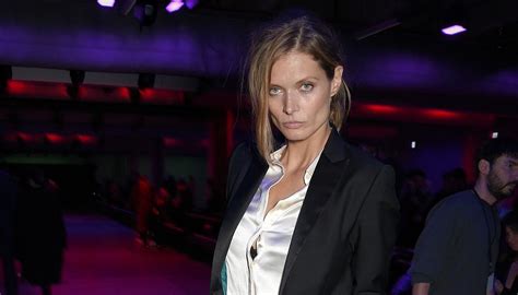 Shifting his focus, smith became serious about his work at a clothing warehouse, which led to an opportunity at a boutique, which encouraged him to. Paul Smith and Malgosia Bela celebrate their collaboration ...