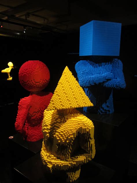 The Art Of The Brick London Famous Sculptures Lego Sculptures Holly