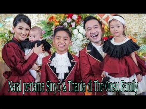 Selamat tahun baru dan semoga hidup kita terbebas dari keraguan dan ketakutan, digantikan oleh keberanian dan kebahagiaan. Natal pertama Sinyo & Thania di The Onsu Family , selamat natal Dan tahun baru wish you all the ...