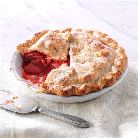 This pie crust is my personal favorite and is made using a food processor, which makes cutting the butter into the flour very simple. Double-Crust Strawberry Pie Recipe | Taste of Home