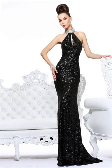 Black Sparkle Sequins Sheath Long Prom Dress With Beaded Halter Strap