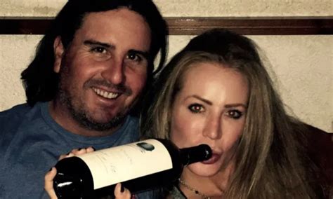 Ashley Perez Aims Multiple Digs At Pat Perez After Filing For Divorce From Liv Pro Golfwrx
