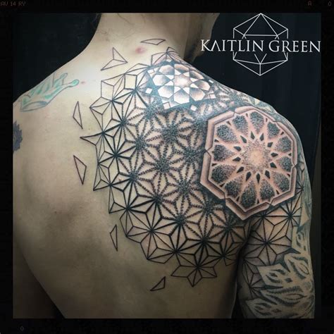 Pin By Tattoo Sensations On Retro Tattoos For Guys Sacred Geometry
