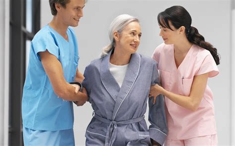 7 Reasons Why We Love Nursing Assistants Scrubs The Leading