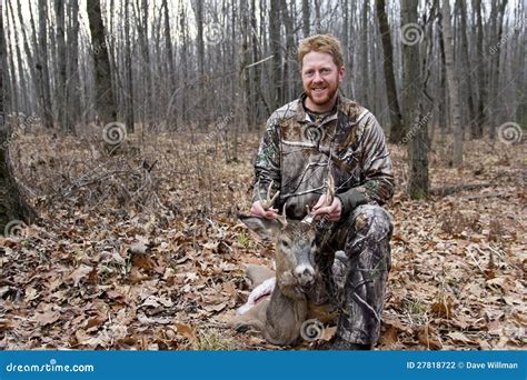Wisconsin Deer Hunting Stock Photo Image Of Harvest 27818722