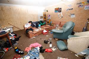 Pictured The Disgraceful Housing Commission Horror Homes Trashed By