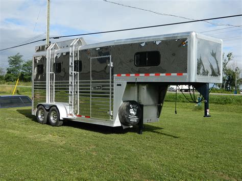 Doyle Manufacturing Custom Built Horse Trailers And Vans