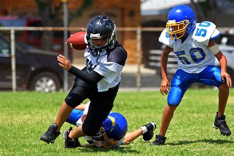 Younger Tackle Football Players Likely To Feel Cte