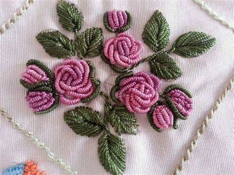 Pin By Nella Negri On Ricami Vari Crewel Embroidery Tutorial Flower