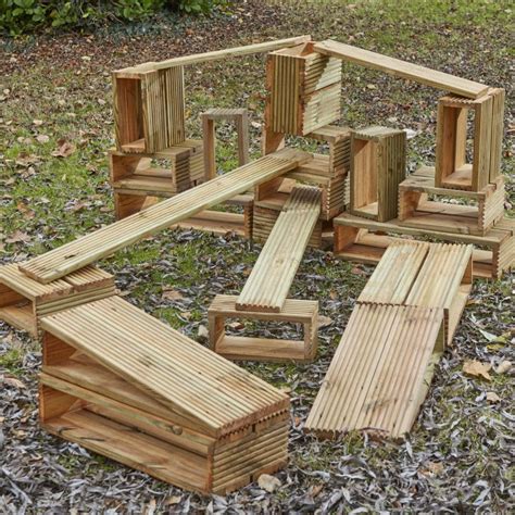 Deckciting Outdoor Wooden Blocks 50pk Educational Equipment Supplies