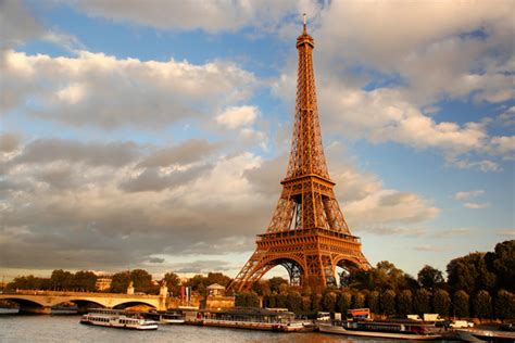 Eiffel Tower In Paris Hd Picture 01 Buildings Stock