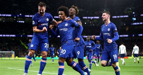Tottenham hotspur news and transfers from spurs web. Tottenham 0-2 Chelsea: Willian double gives Lampard win ...
