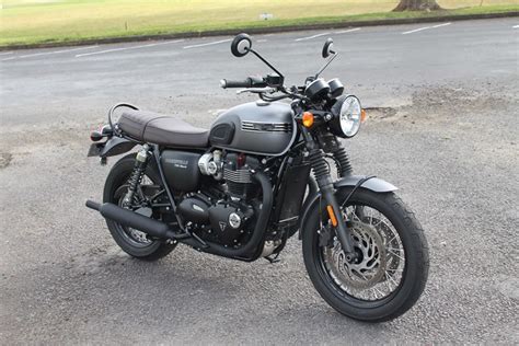 It provides for application sharing, online chat, file sharing, and other functions. 2016 Triumph Bonneville T120 Black ride and review - Road ...
