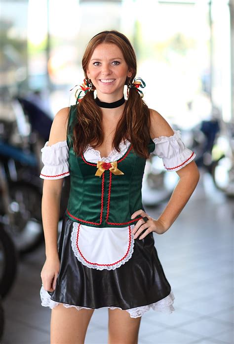 lovely oktoberfest beer maid another one of the lovely okt… flickr