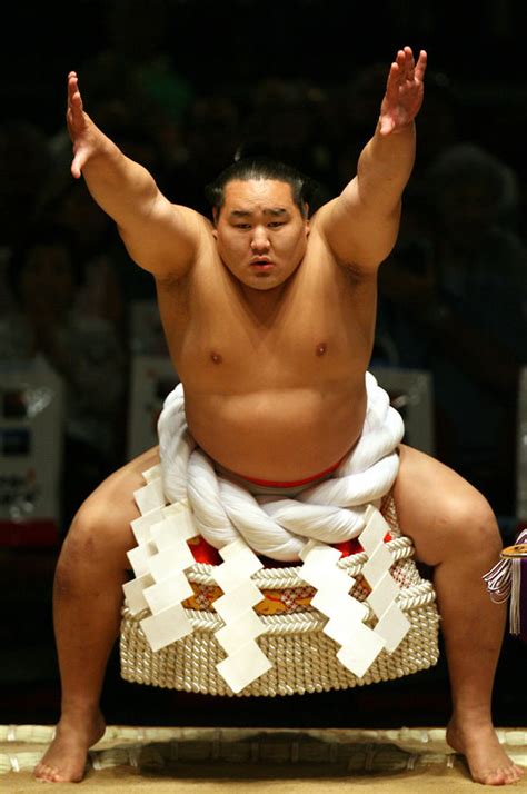 Sumo Wrestler Yokozuna Asashoryu Akinori Fitfreely