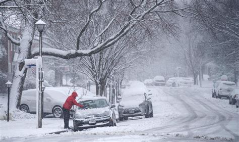 Noreaster Nyc New York Hit By Severe Snow Weather News Uk