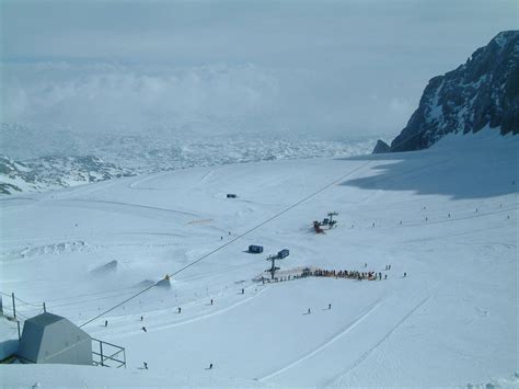 Planai west is 0.9 mi away. Schladming, Południowo Wschodnia Austria, Austria ...
